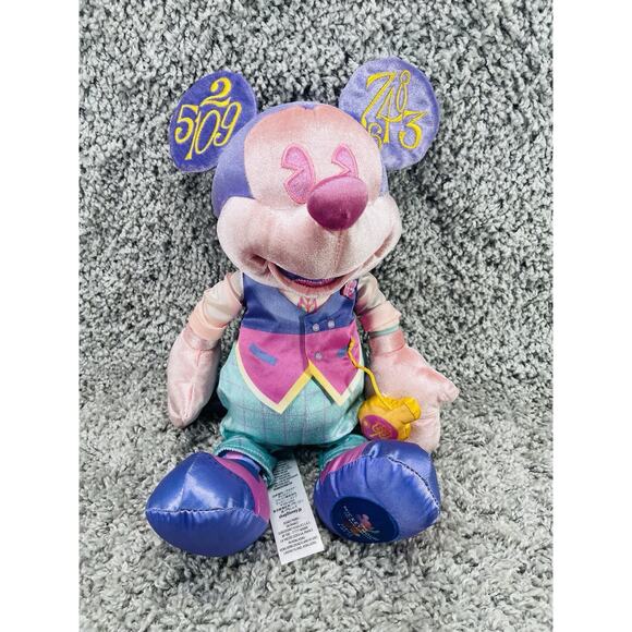Disney Mickey Mouse Main Attraction Plush Its A Small World Collector Doll 18” - Picture 1 of 8
